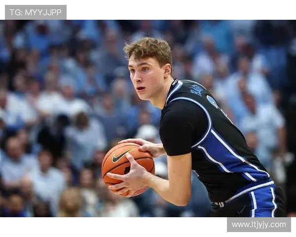 独行侠训练照曝光弗拉格与安东尼戴维斯激烈对抗展现竞争精神